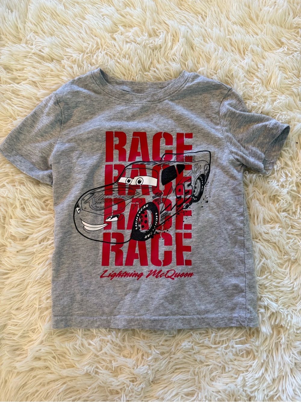 Lightning McQueen Kids Gray Short Sleeve Graphic Tee - Race Print